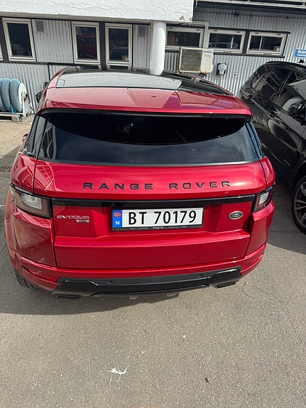 Land Rover Range Rover Evoque 2 of 5