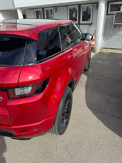 Land Rover Range Rover Evoque 4 of 5