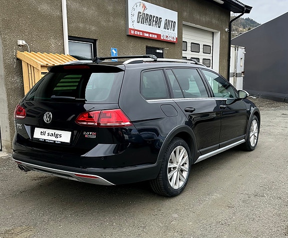 Volkswagen Golf Alltrack 11 of 22