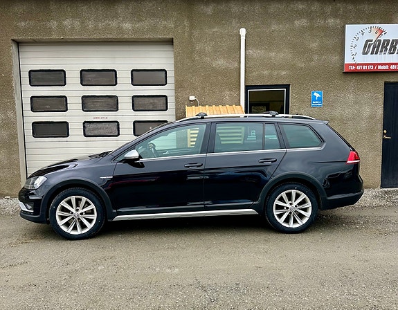 Volkswagen Golf Alltrack 9 of 22