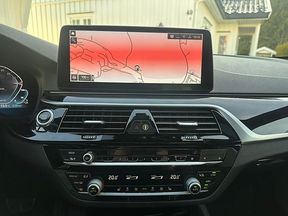 BMW 530e 20 of 30