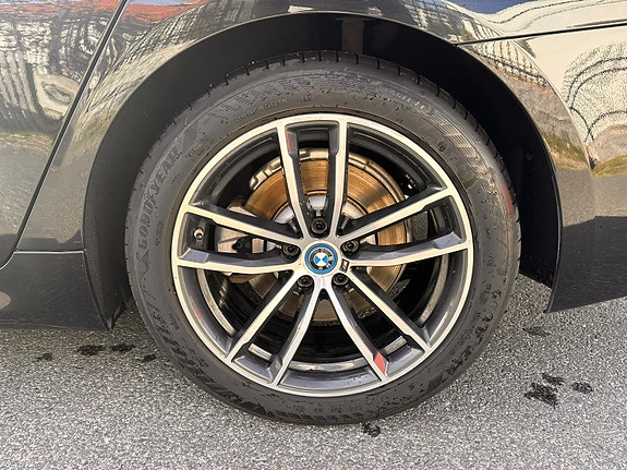 BMW 530e 10 of 30
