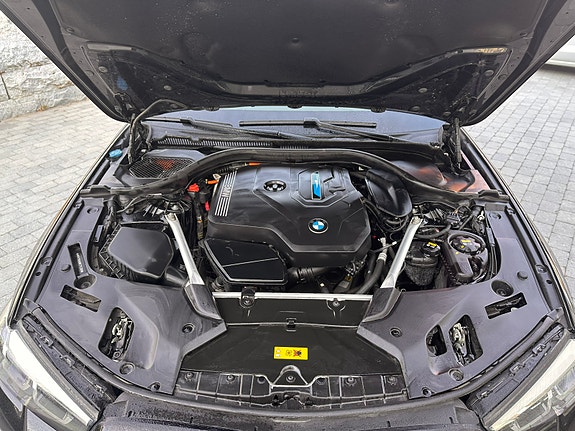 BMW 530e 25 of 30