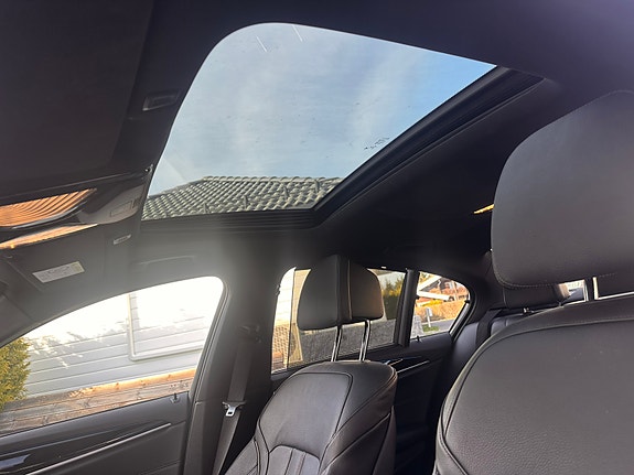 BMW 530e 22 of 30