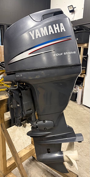 Yamaha  F100 2004 selges i deler