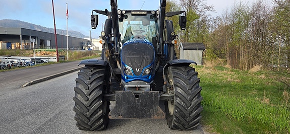 Valtra N 174 V 9 of 12