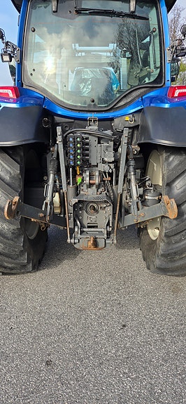 Valtra N 174 V 6 of 12