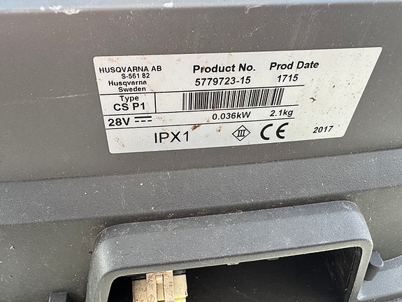 Product image 8 of 9