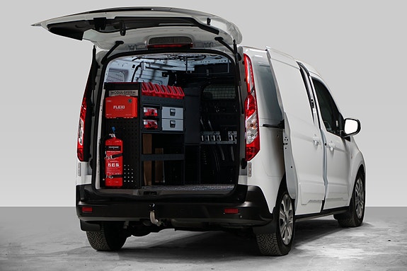 Ford Transit Connect 10 of 30