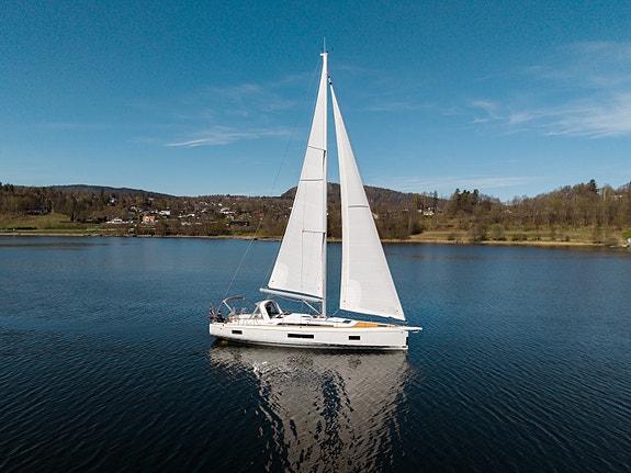 Beneteau Oceanis 51.1 - Fullspekket med utstyr | Dock & Go |  Én eier 9 of 30