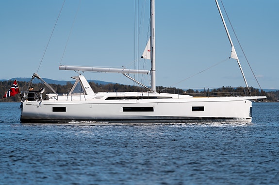 Beneteau Oceanis 51.1 - Fullspekket med utstyr | Dock & Go |  Én eier 4 of 30