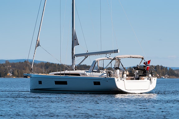 Beneteau Oceanis 51.1 - Fullspekket med utstyr | Dock & Go |  Én eier 3 of 30
