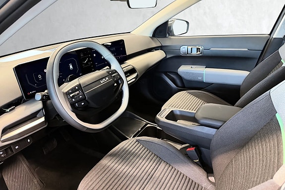 Romslig, moderne og intuitivt – interiøret i KIA EV4.
