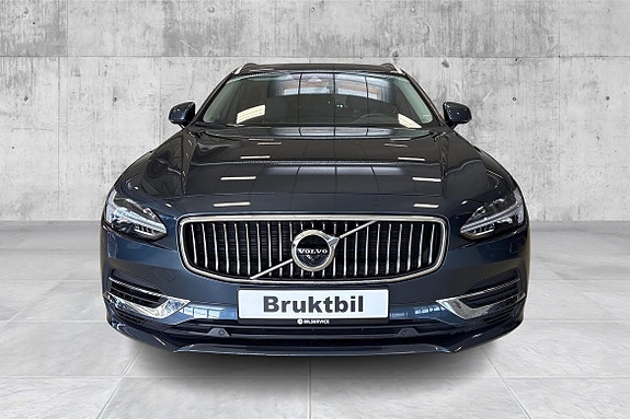 Volvo V90 2 of 5