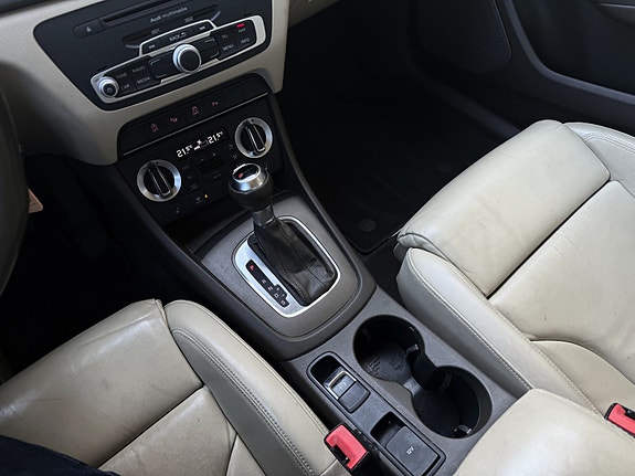 Audi Q3 22 of 25