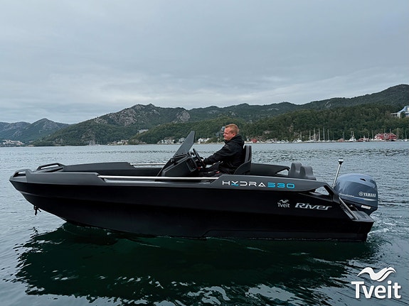 River 530 Hydra m/Yamaha F70 15 of 27