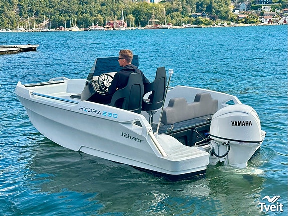 River 530 Hydra m/Yamaha F70 6 of 27