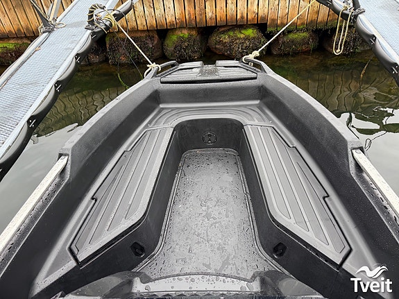 River 530 Hydra m/Yamaha F70 25 of 27