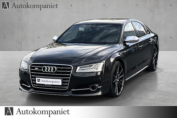 Audi S8