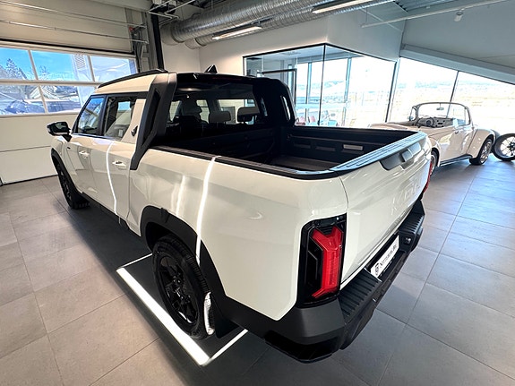 KGM Musso EV 4 of 20