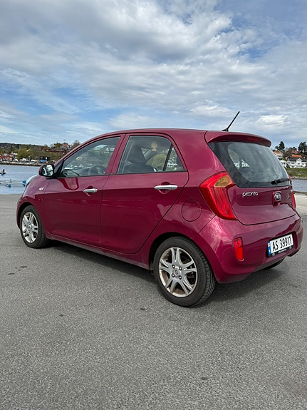 Kia Picanto 23 of 30