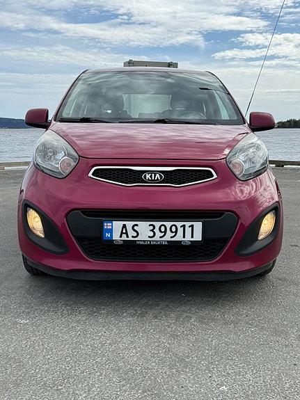 Kia Picanto 2 of 30