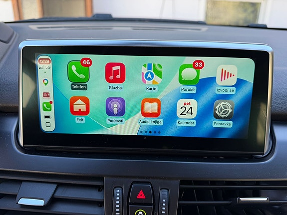 BMW 218i 19 of 30