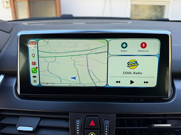 BMW 218i 20 of 30