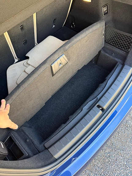 BMW 218i 24 of 30