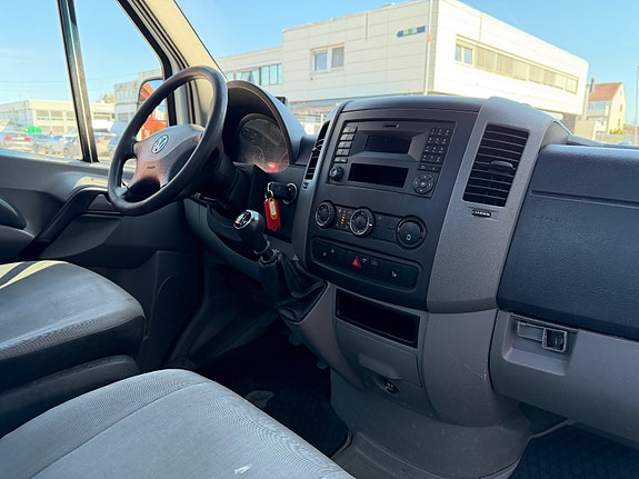 Volkswagen Crafter 9 of 19