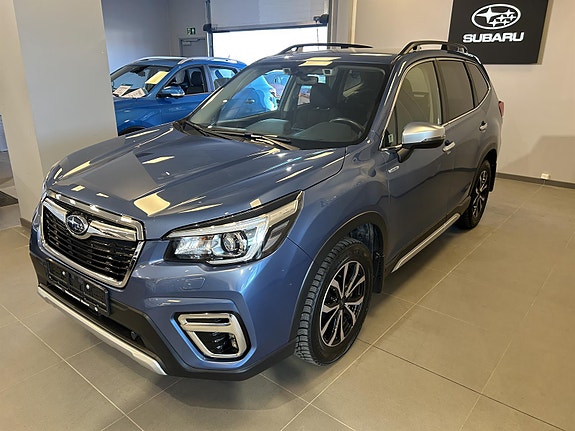 Subaru Forester 2 of 5
