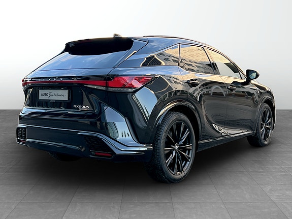 Lexus RX450h 5 of 5