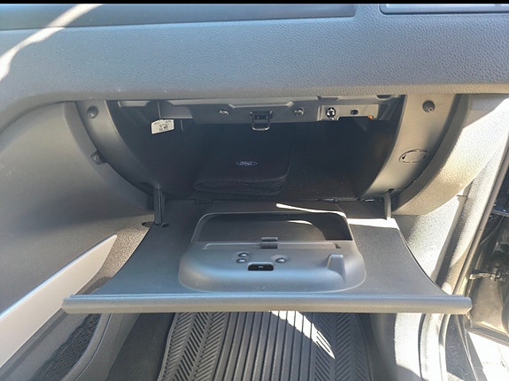 Ford Kuga 11 of 15