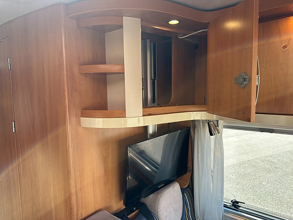 Hymer B 698 CL 8 of 30