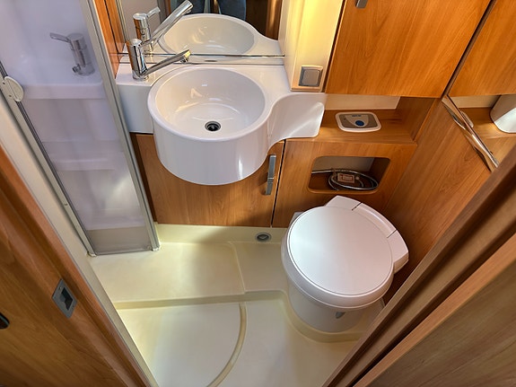 Hymer B 698 CL 19 of 30