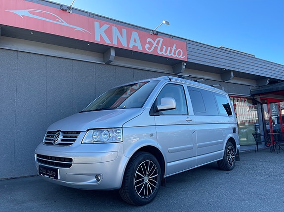 Volkswagen California 2 of 5