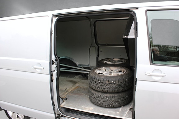Volkswagen Transporter 11 of 21