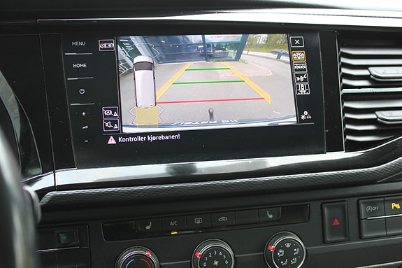 Volkswagen Transporter 19 of 21