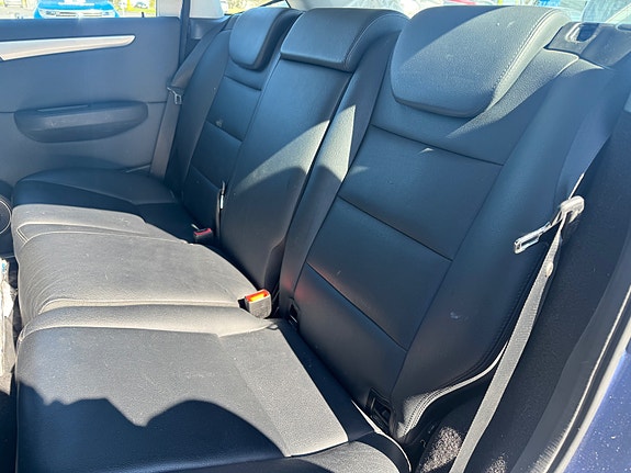 Mercedes-Benz B200 6 of 10