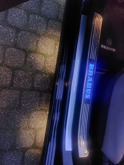 Mercedes-Benz S500 6 of 19