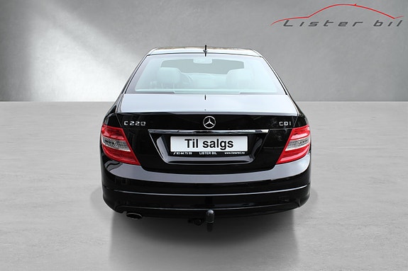 Mercedes-Benz C220 d 5 of 18