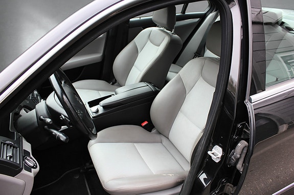 Mercedes-Benz C220 d 12 of 18