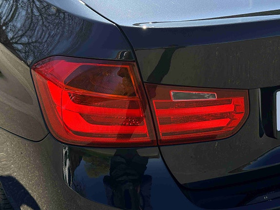 BMW 318d 9 of 30
