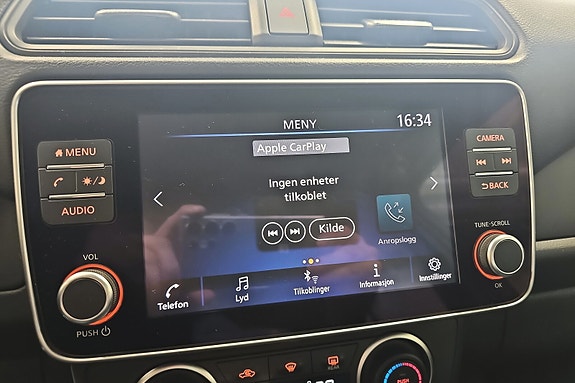 Nissan Leaf 17 of 21