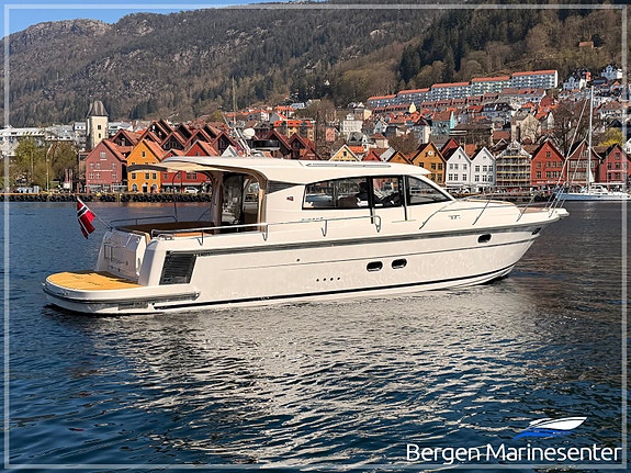 Nimbus 405 Coupe I utstilling. Skipsreg, finans. Fullspekket i utstyr