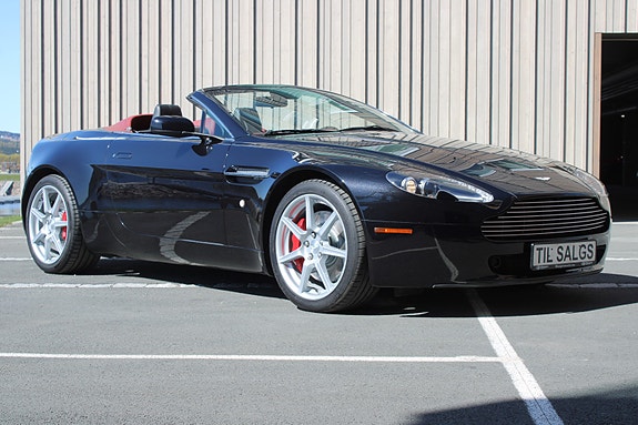 Aston Martin V8 Vantage 6 of 30
