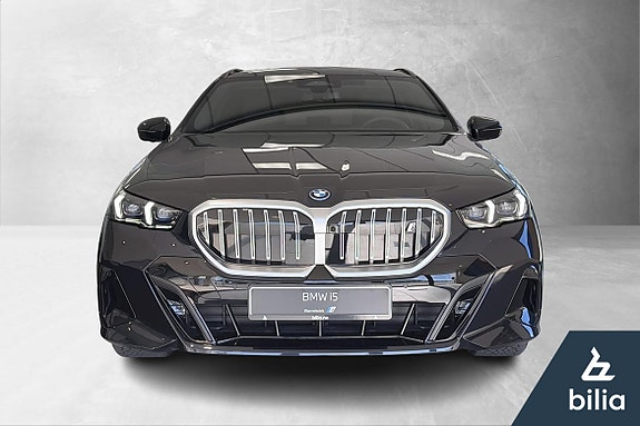 BMW i5 2 of 5