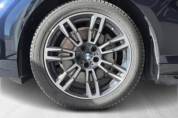 BMW i5 5 of 5