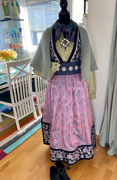 Product image 8 of 9