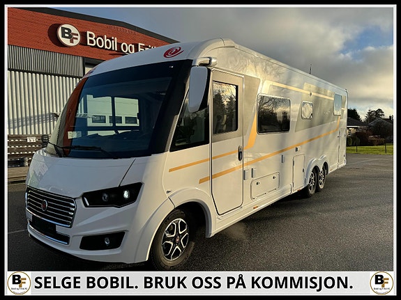 Eura Mobil INTEGRA 890 QB Strøken bil/Topp utstyrt/Bør sees.